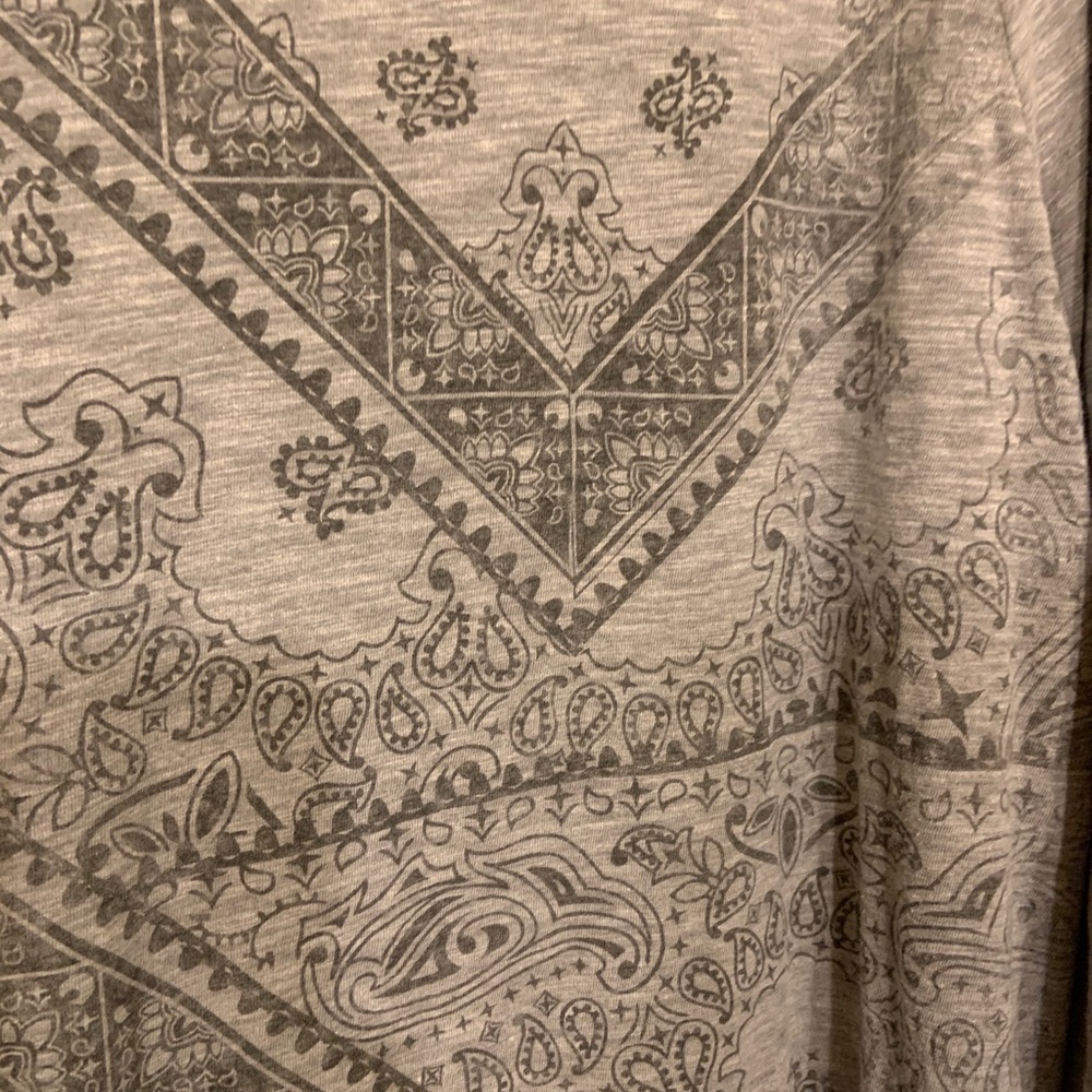 Top - Picture 3 of 4